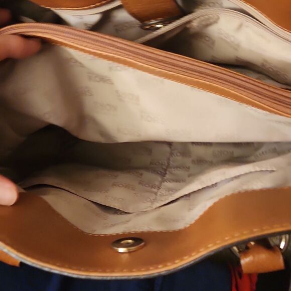 Michael Kors Brown Hamilton Tall Tote Bag w/ Rivets & Matching Ziparound Wallet - Picture 9 of 13